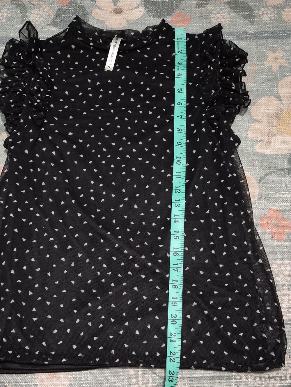 Forgotten Grace Ruffle Blouse - Picture 6 of 7